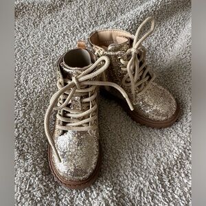 NWOT Baby Gap Glitter Boots Size 5